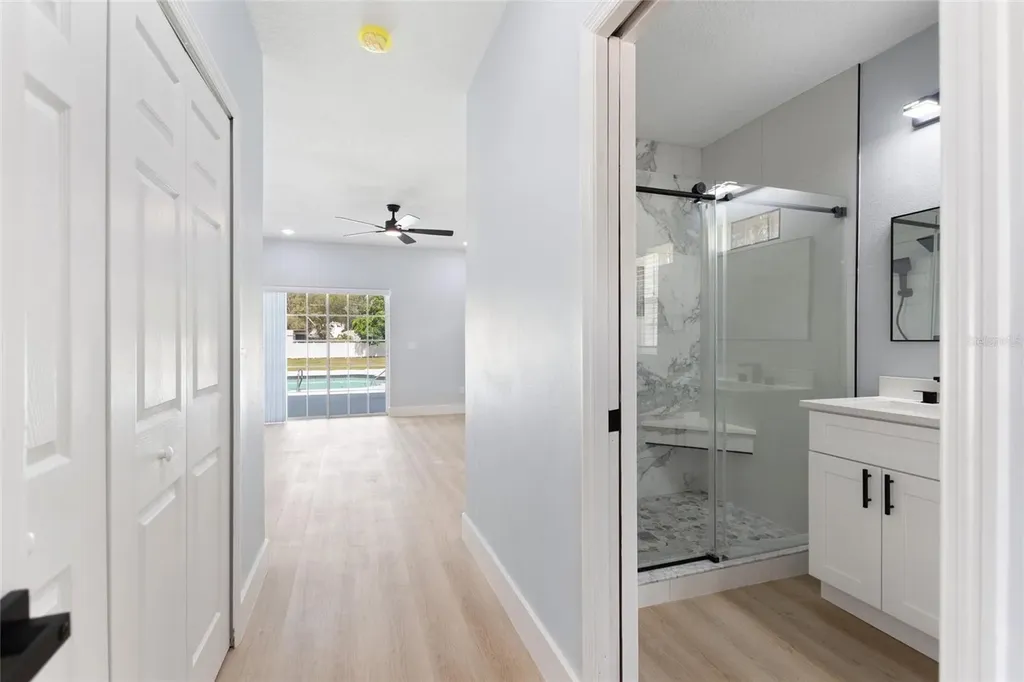 11958 Murray Avenue Largo FL 33778
