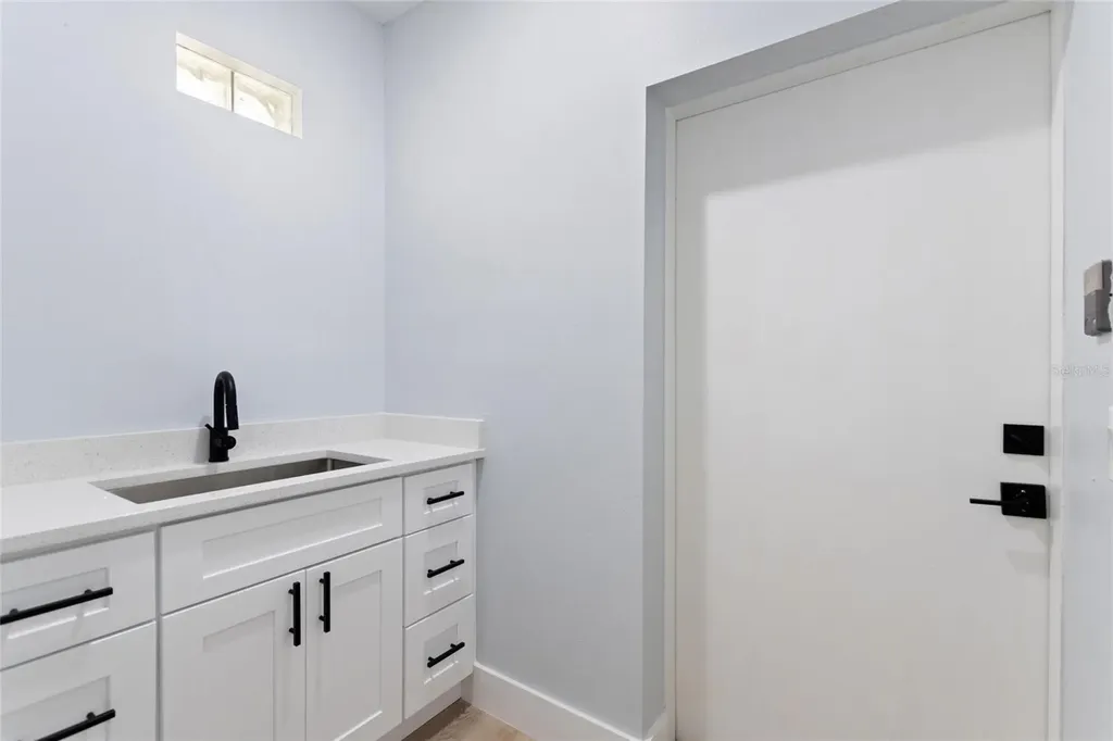 11958 Murray Avenue Largo FL 33778