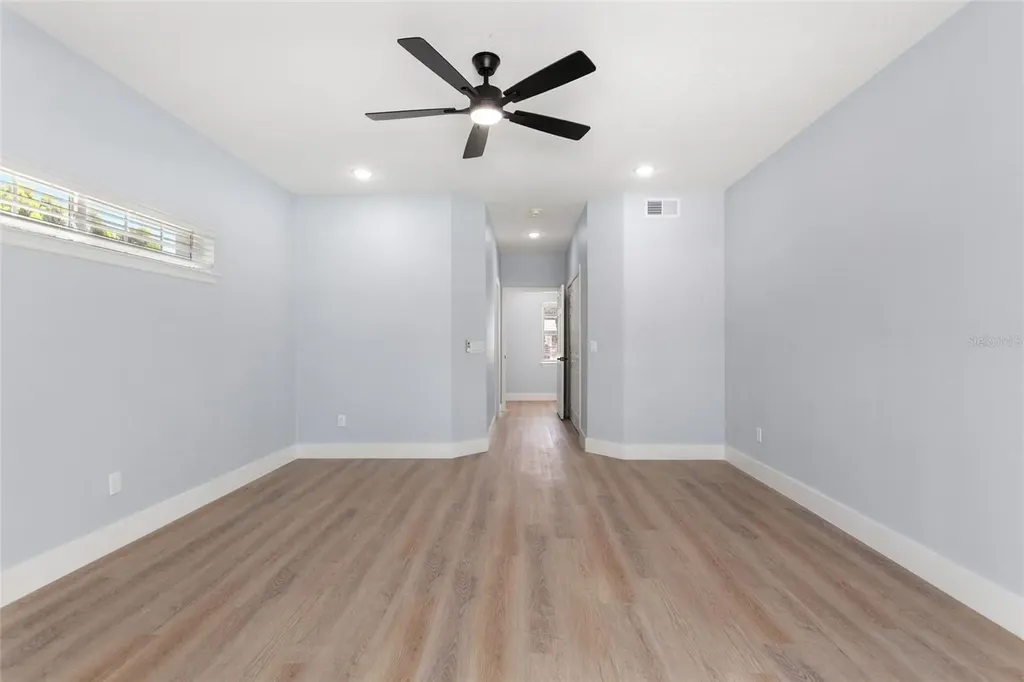 11958 Murray Avenue Largo FL 33778