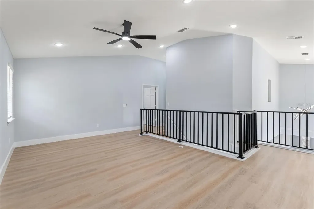 11958 Murray Avenue Largo FL 33778