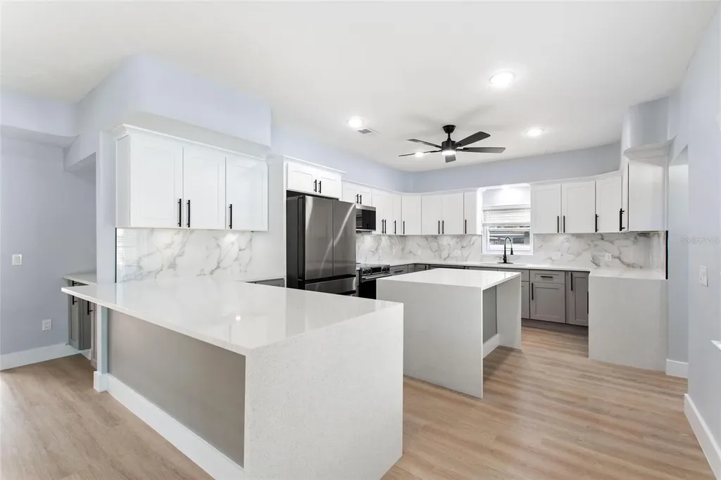 11958 Murray Avenue Largo FL 33778