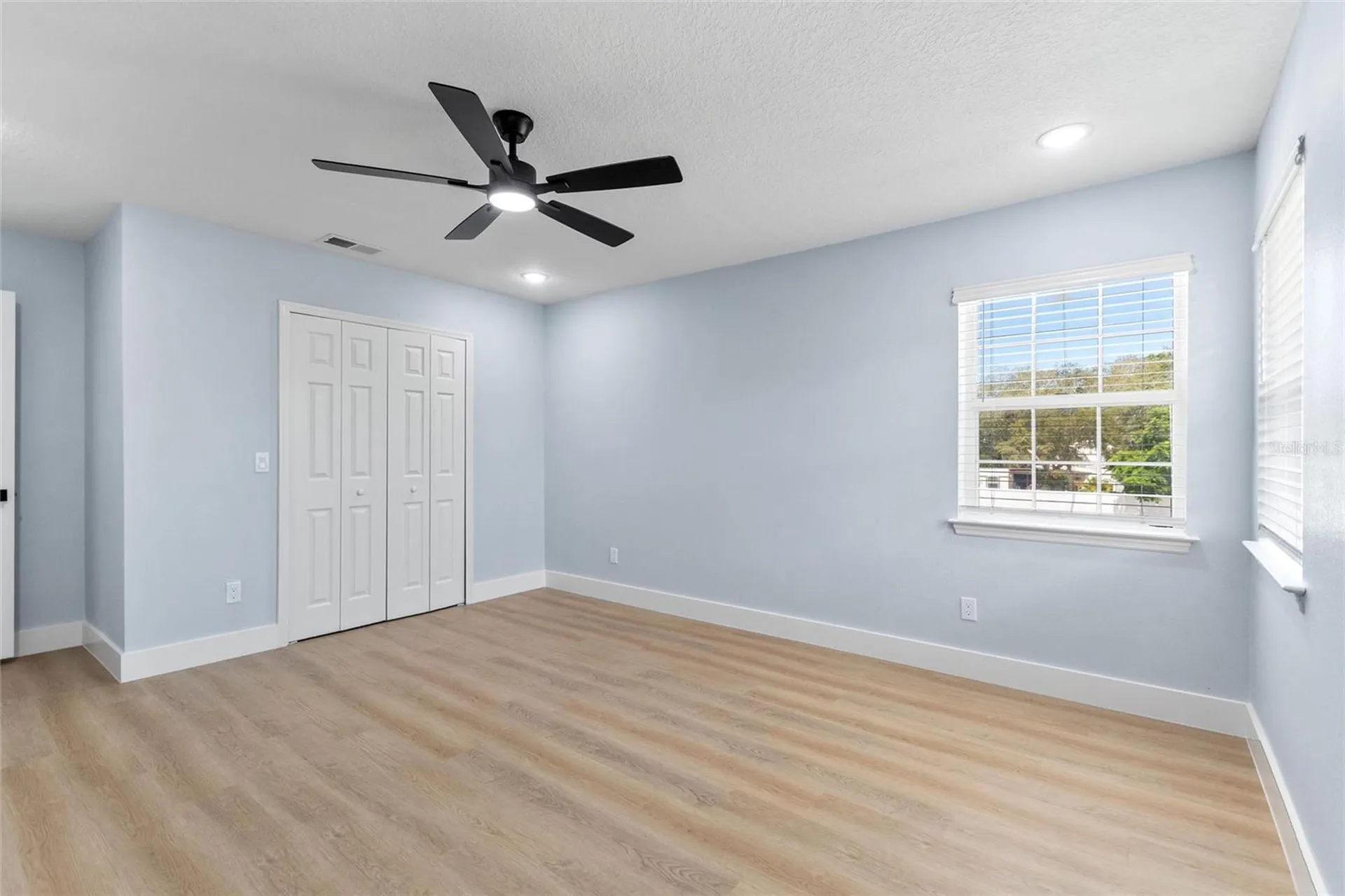 11958 Murray Avenue Largo FL 33778