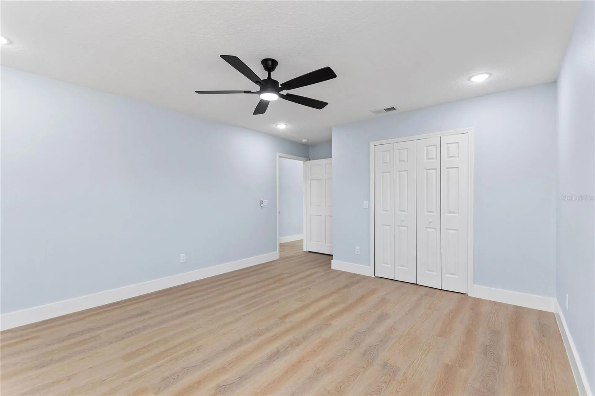 11958 Murray Avenue Largo FL 33778