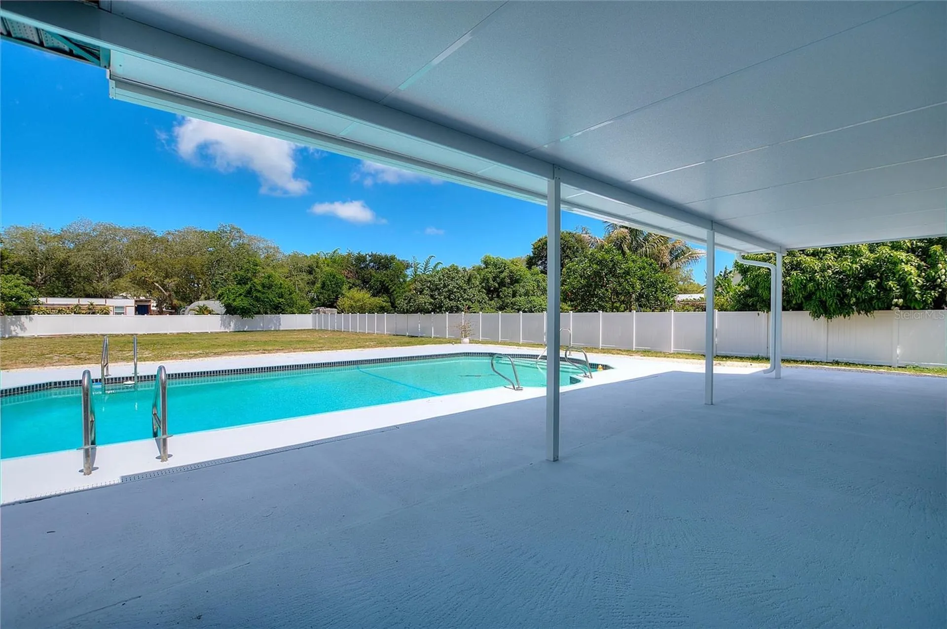 11958 Murray Avenue Largo FL 33778