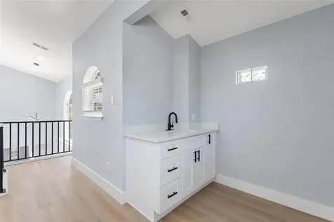 11958 Murray Avenue Largo FL 33778