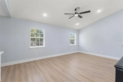 11958 Murray Avenue Largo FL 33778