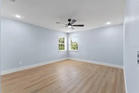 11958 Murray Avenue Largo FL 33778