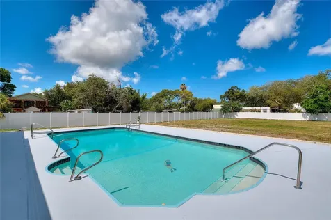 11958 Murray Avenue Largo FL 33778