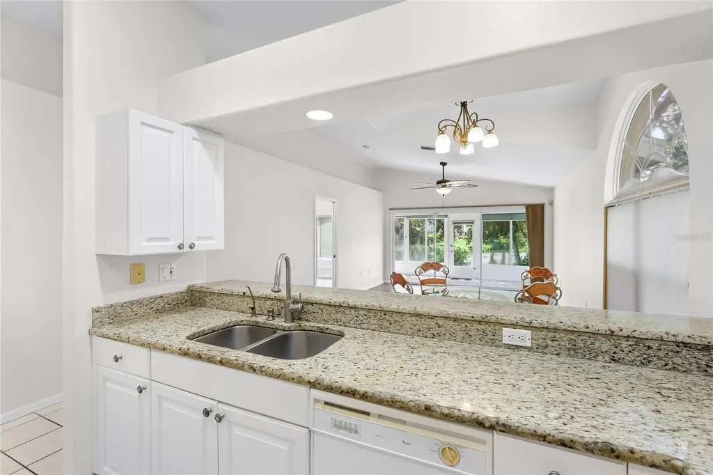 7317 Eleanor Circle Sarasota FL 34243
