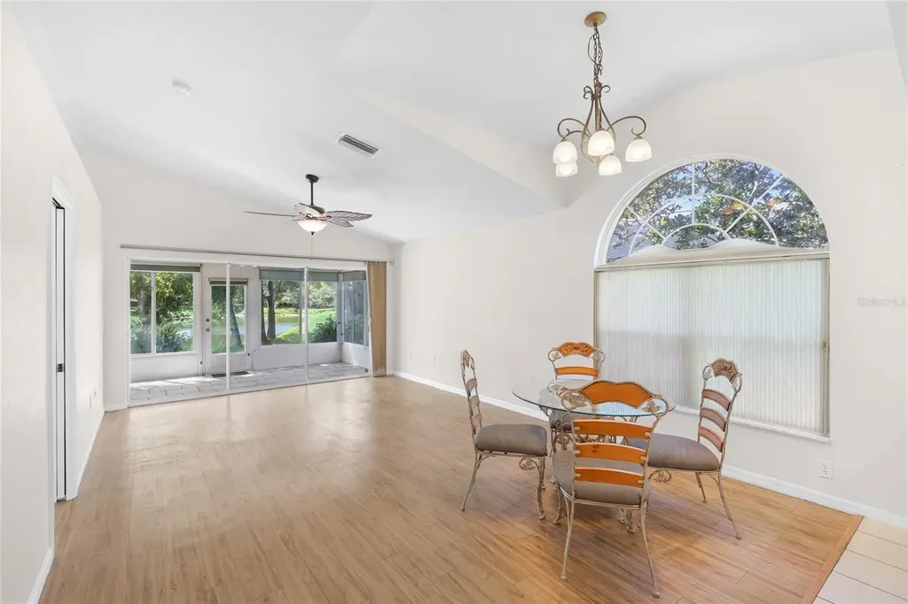 7317 Eleanor Circle Sarasota FL 34243