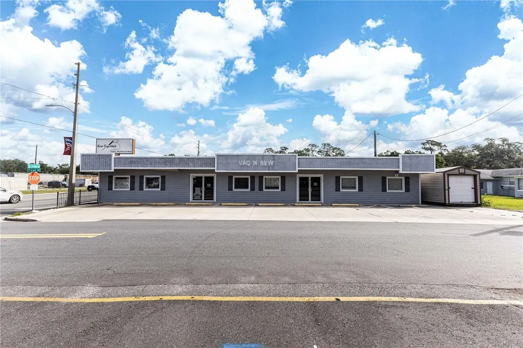 700 N Main Street Wildwood FL 34785