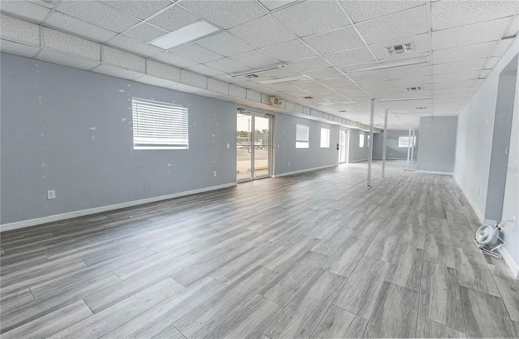 700 N Main Street Wildwood FL 34785