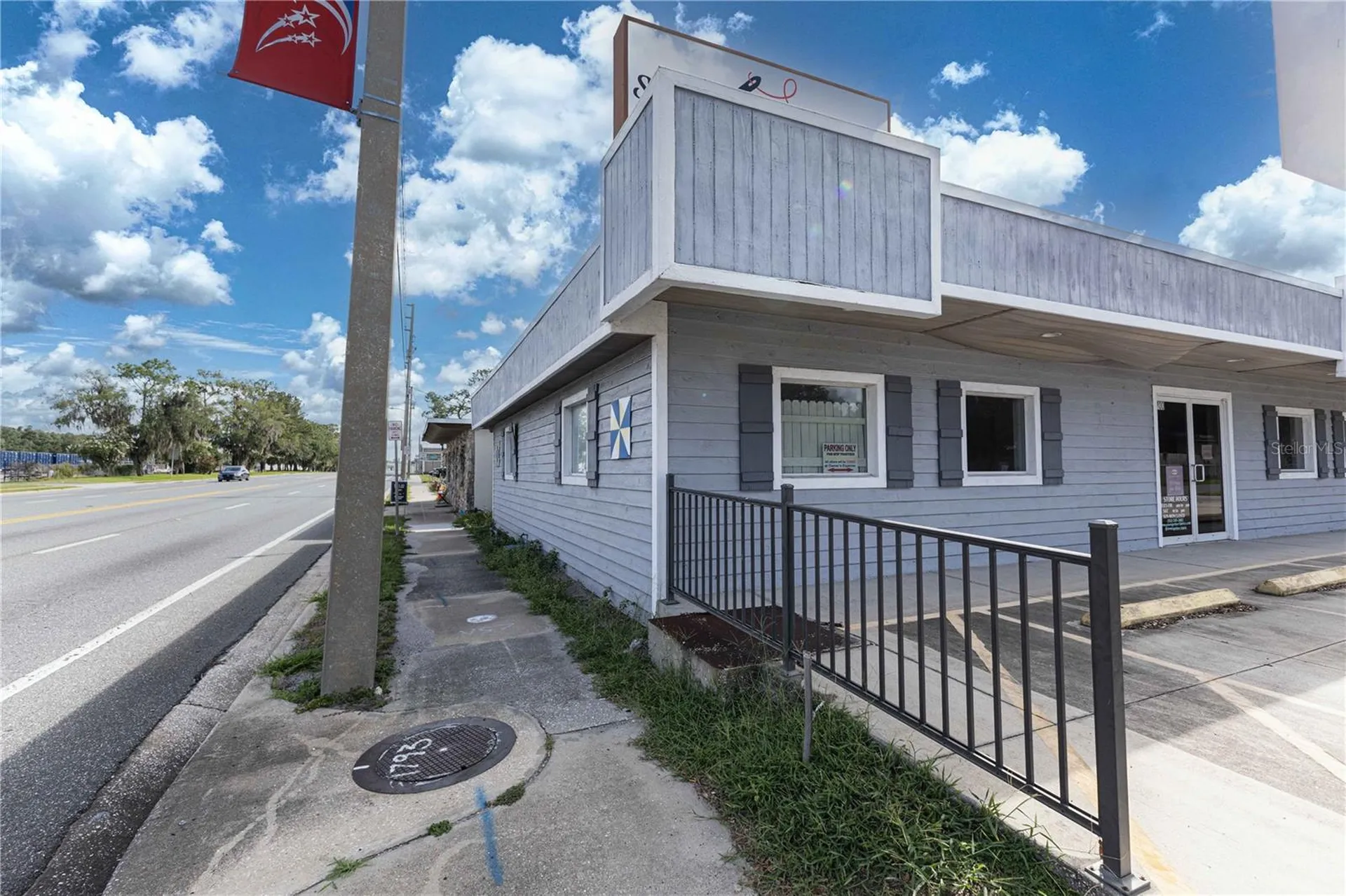 700 N Main Street Wildwood FL 34785