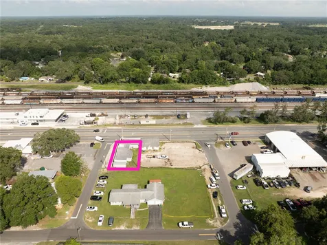 700 N Main Street Wildwood FL 34785