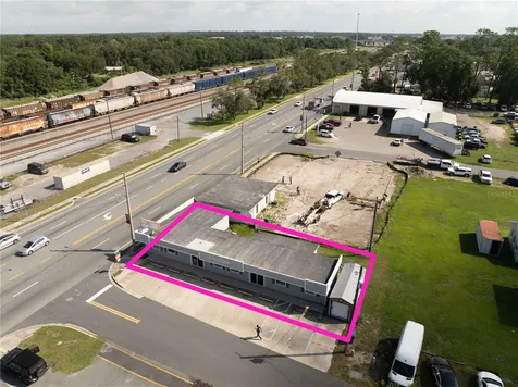 700 N Main Street Wildwood FL 34785