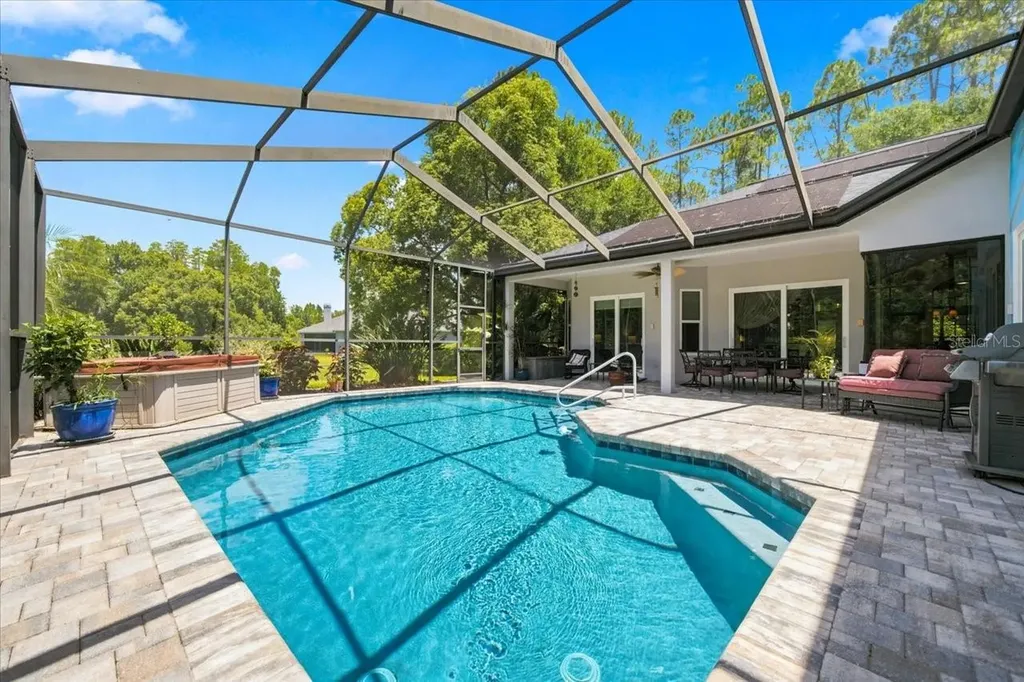 418 Pine Bluff Drive Lutz FL 33549