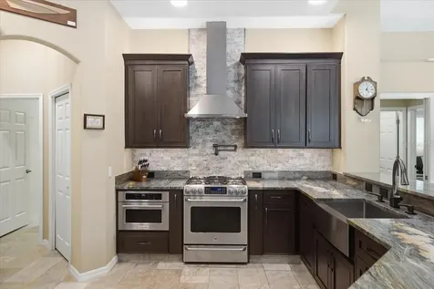 418 Pine Bluff Drive Lutz FL 33549