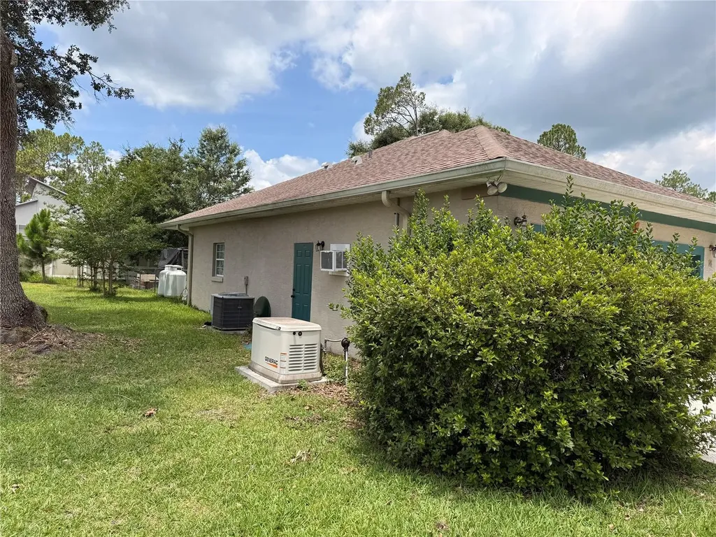 41 Walker Drive Palm Coast FL 32164