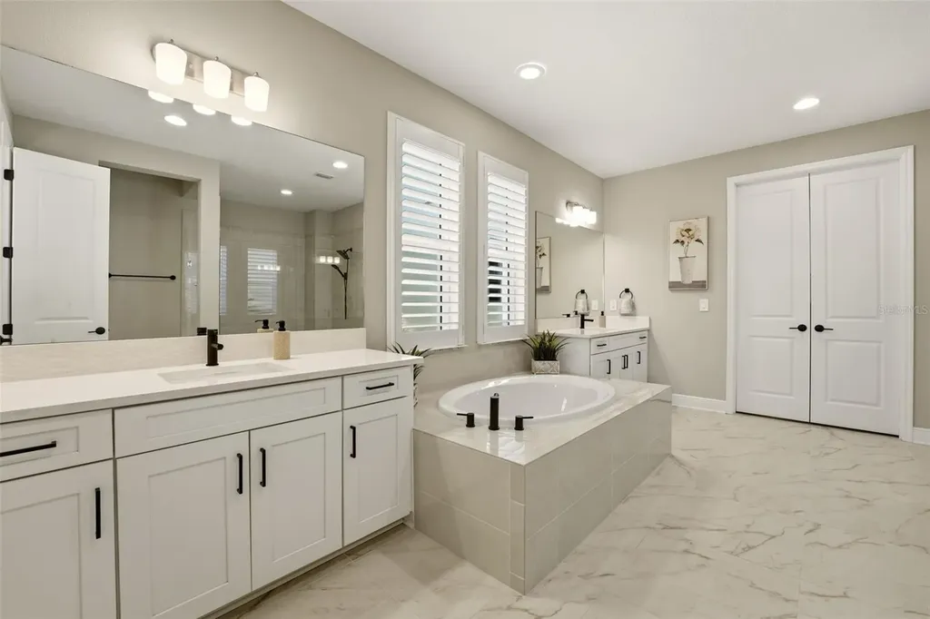 5820 Millennium Silver Court Sarasota FL 34238