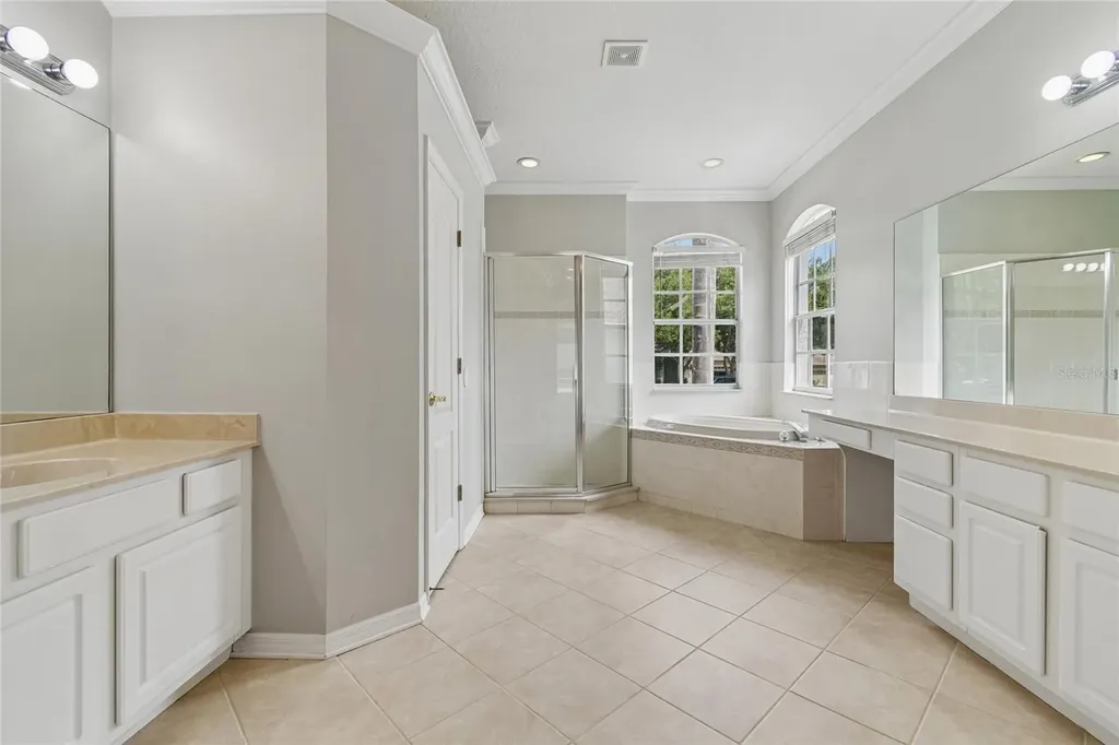 3102 White Pheasant Place Valrico FL 33596