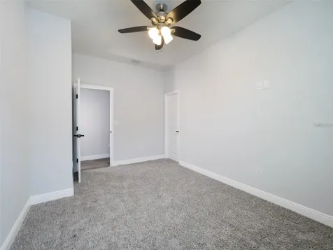 2303 W Ivy Street Tampa FL 33607