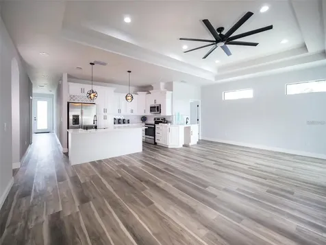 2303 W Ivy Street Tampa FL 33607