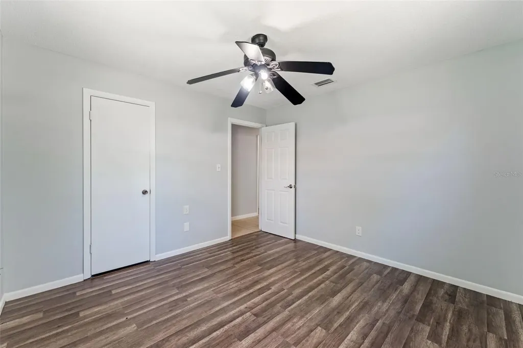 1754 Foxboro Drive Orlando FL 32812