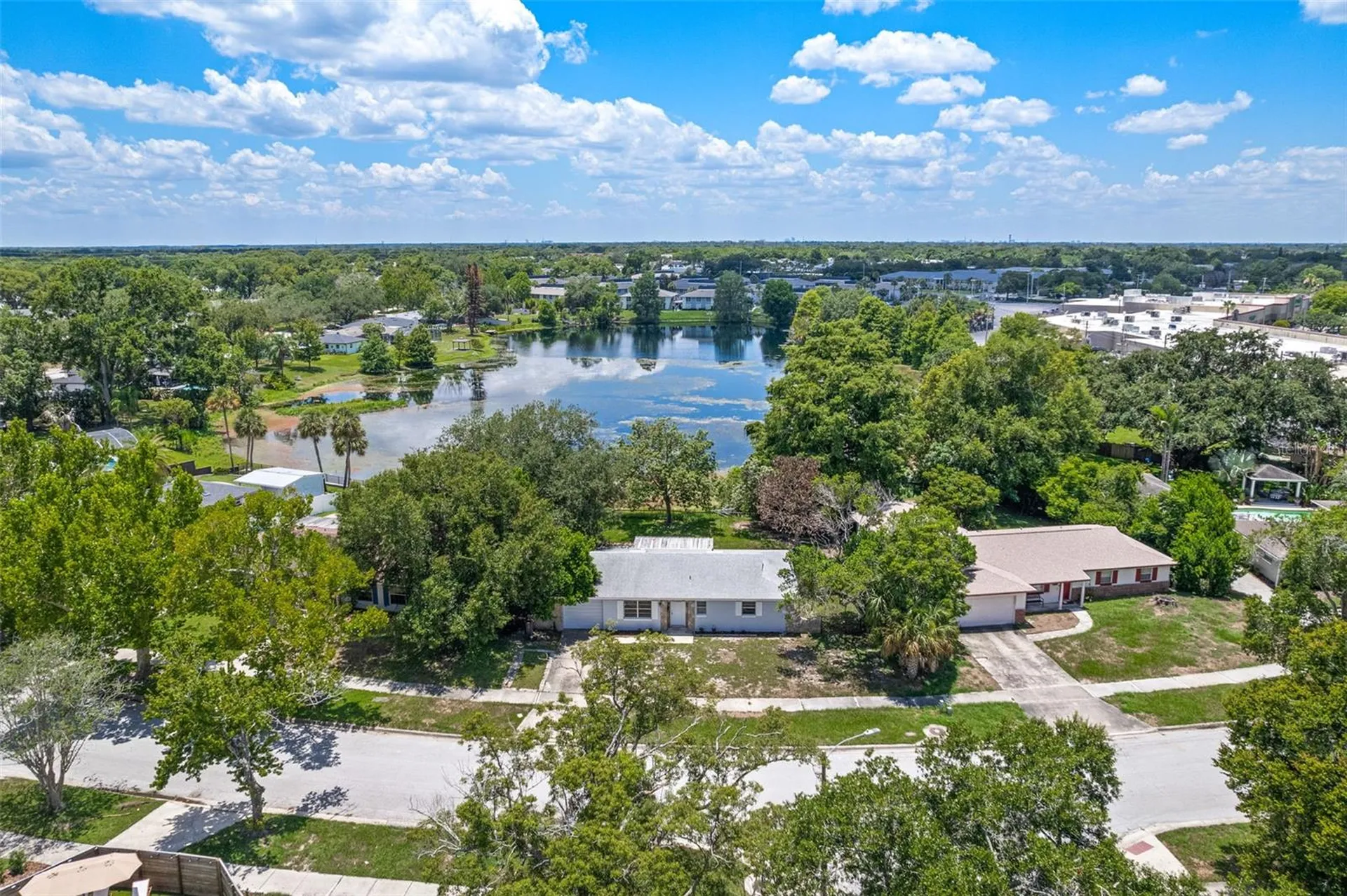 1754 Foxboro Drive Orlando FL 32812