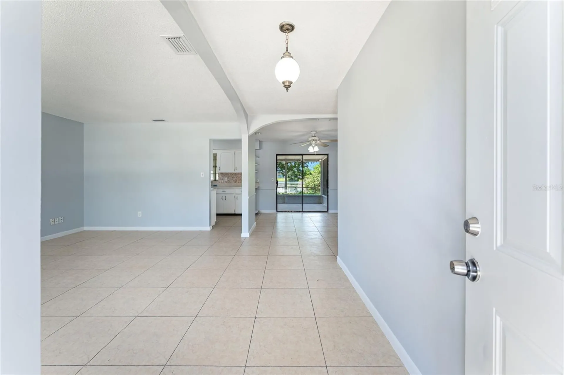 1754 Foxboro Drive Orlando FL 32812