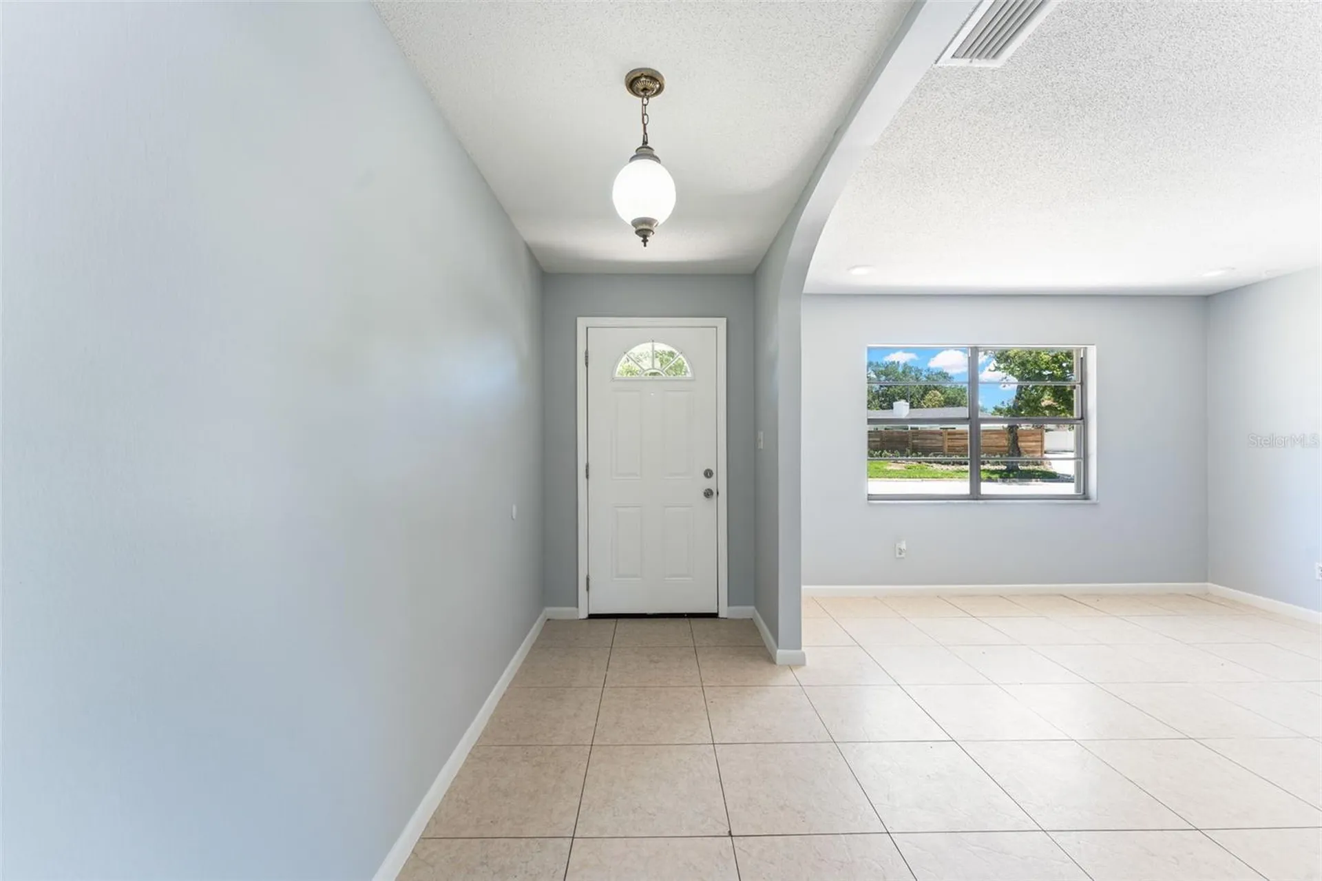 1754 Foxboro Drive Orlando FL 32812