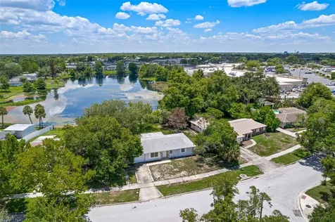 1754 Foxboro Drive Orlando FL 32812