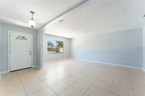 1754 Foxboro Drive Orlando FL 32812
