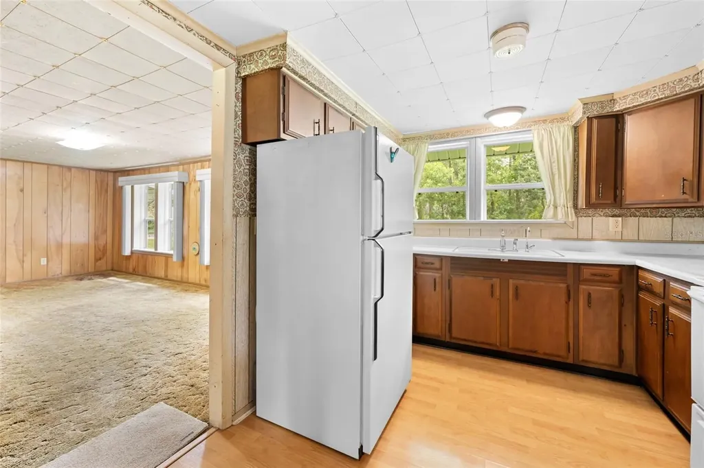 8511 Hillcrest Drive Brooksville FL 34601