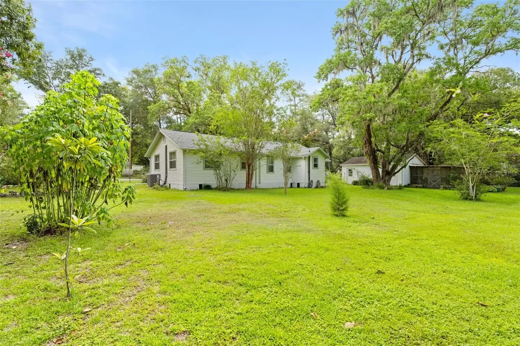 8511 Hillcrest Drive Brooksville FL 34601