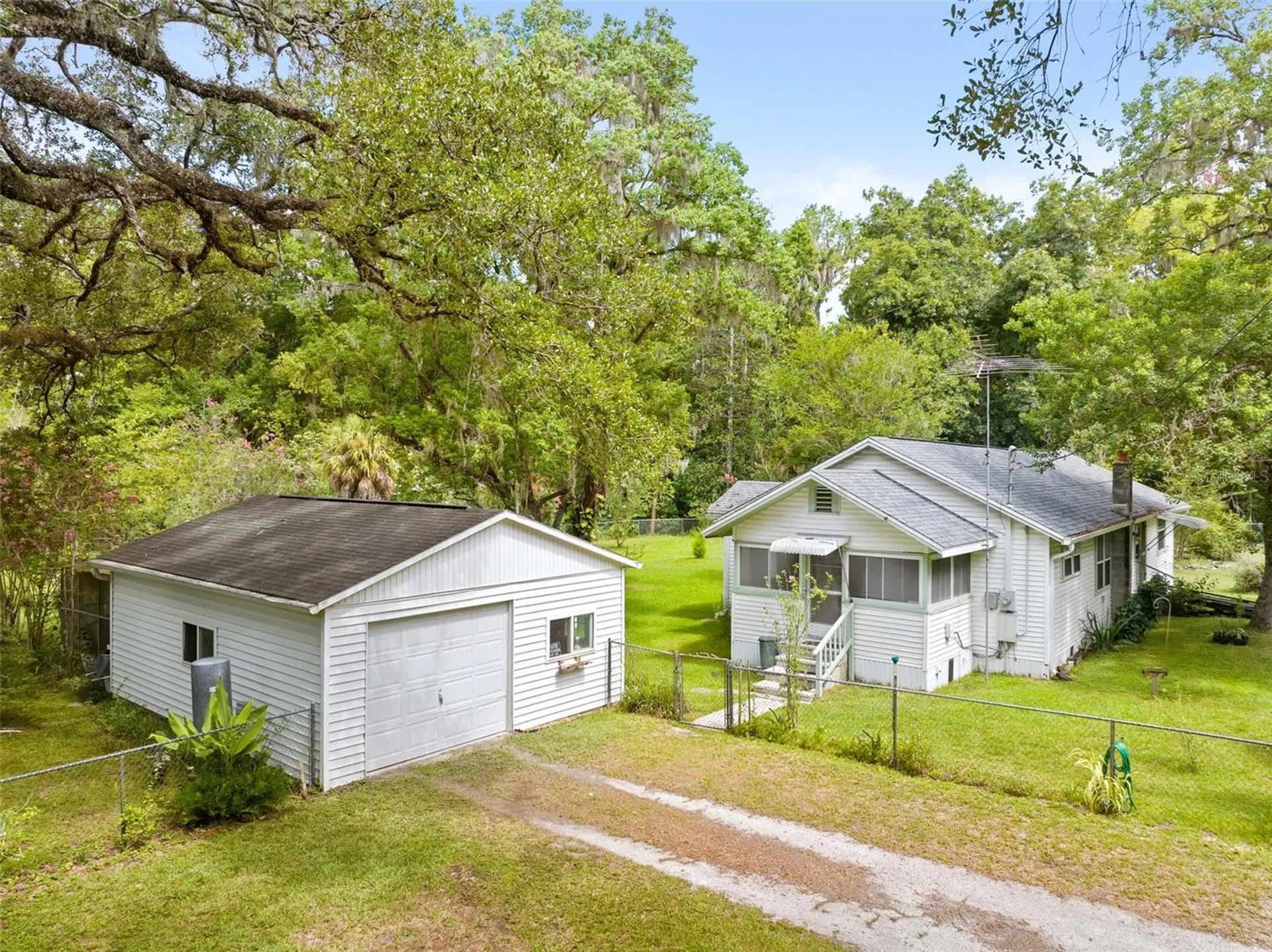 8511 Hillcrest Drive Brooksville FL 34601
