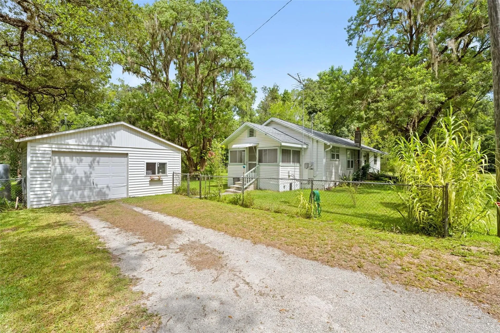 8511 Hillcrest Drive Brooksville FL 34601