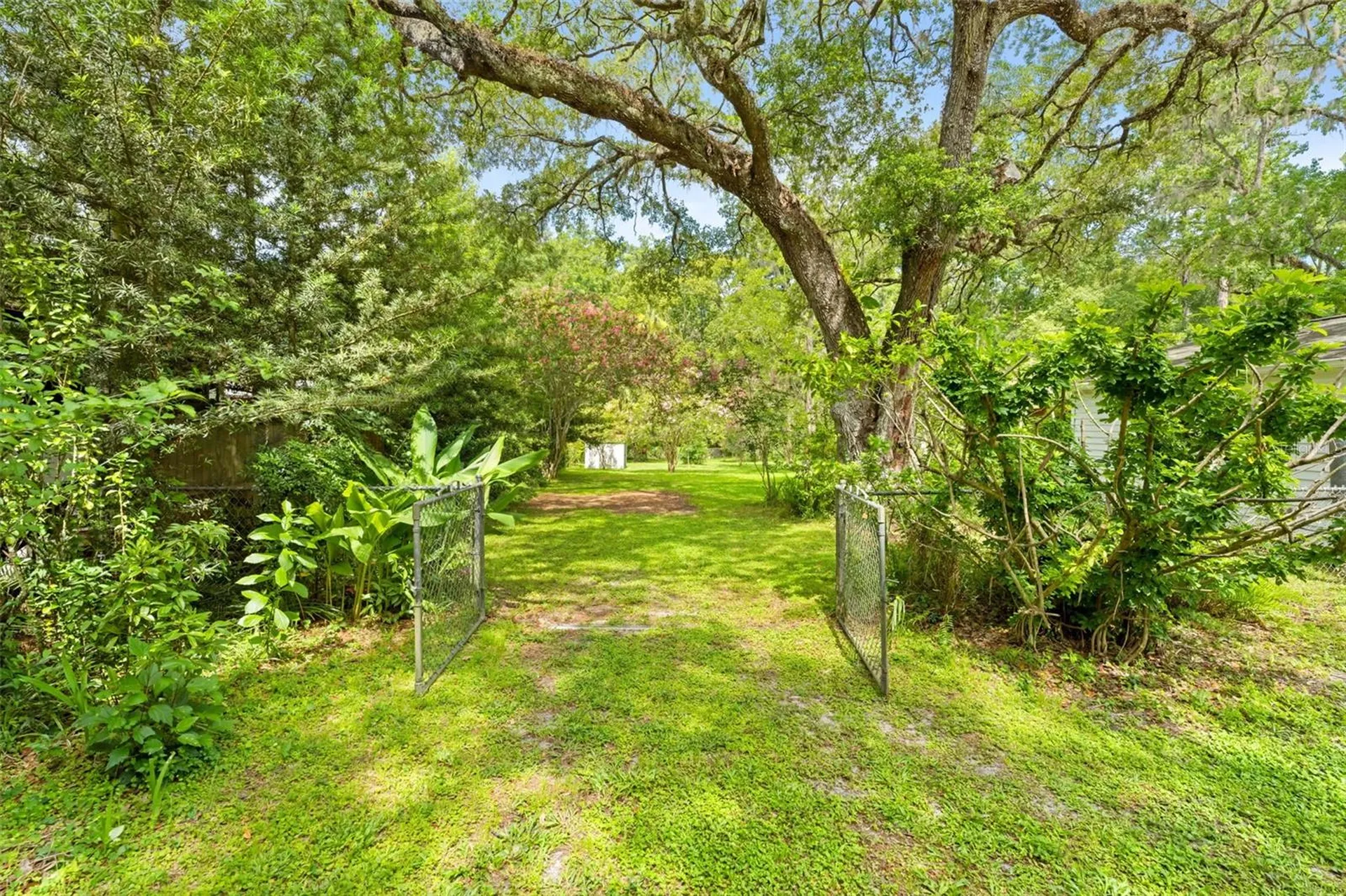 8511 Hillcrest Drive Brooksville FL 34601