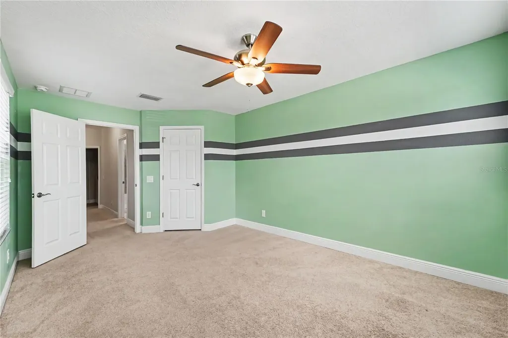 30340 Southwell Place Wesley Chapel FL 33543