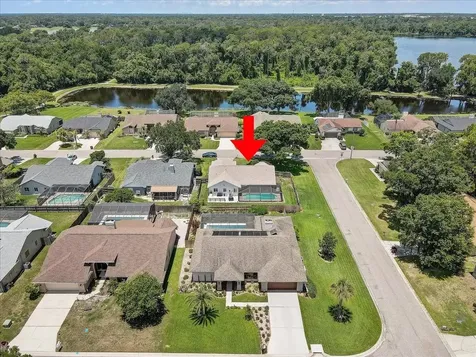 1907 Horseshoe Drive Plant City FL 33566