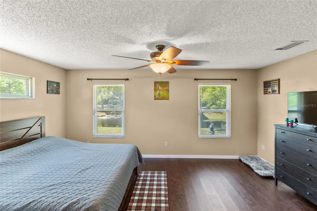 5930 Island Road Melrose FL 32666