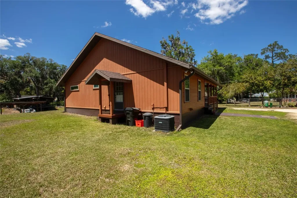 5930 Island Road Melrose FL 32666