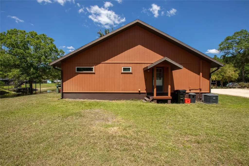 5930 Island Road Melrose FL 32666