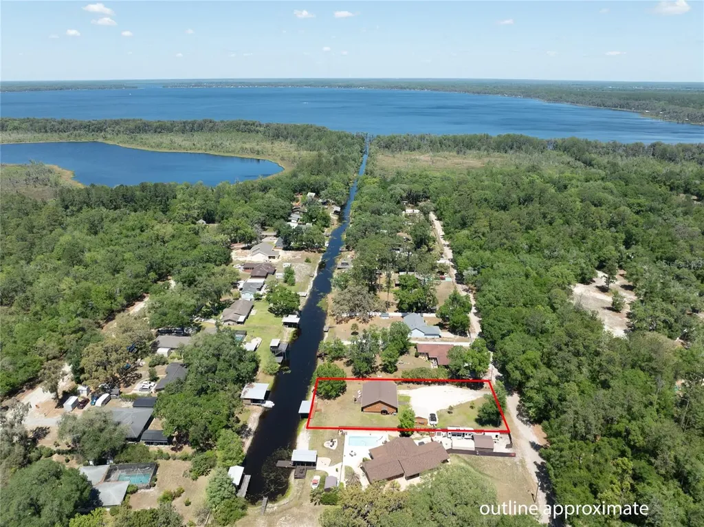5930 Island Road Melrose FL 32666