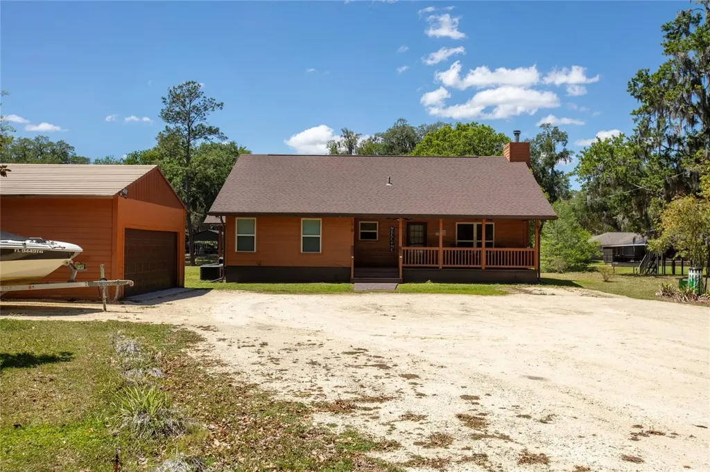 5930 Island Road Melrose FL 32666