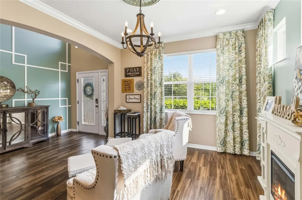 3438 Puxton Drive Orlando FL 32824