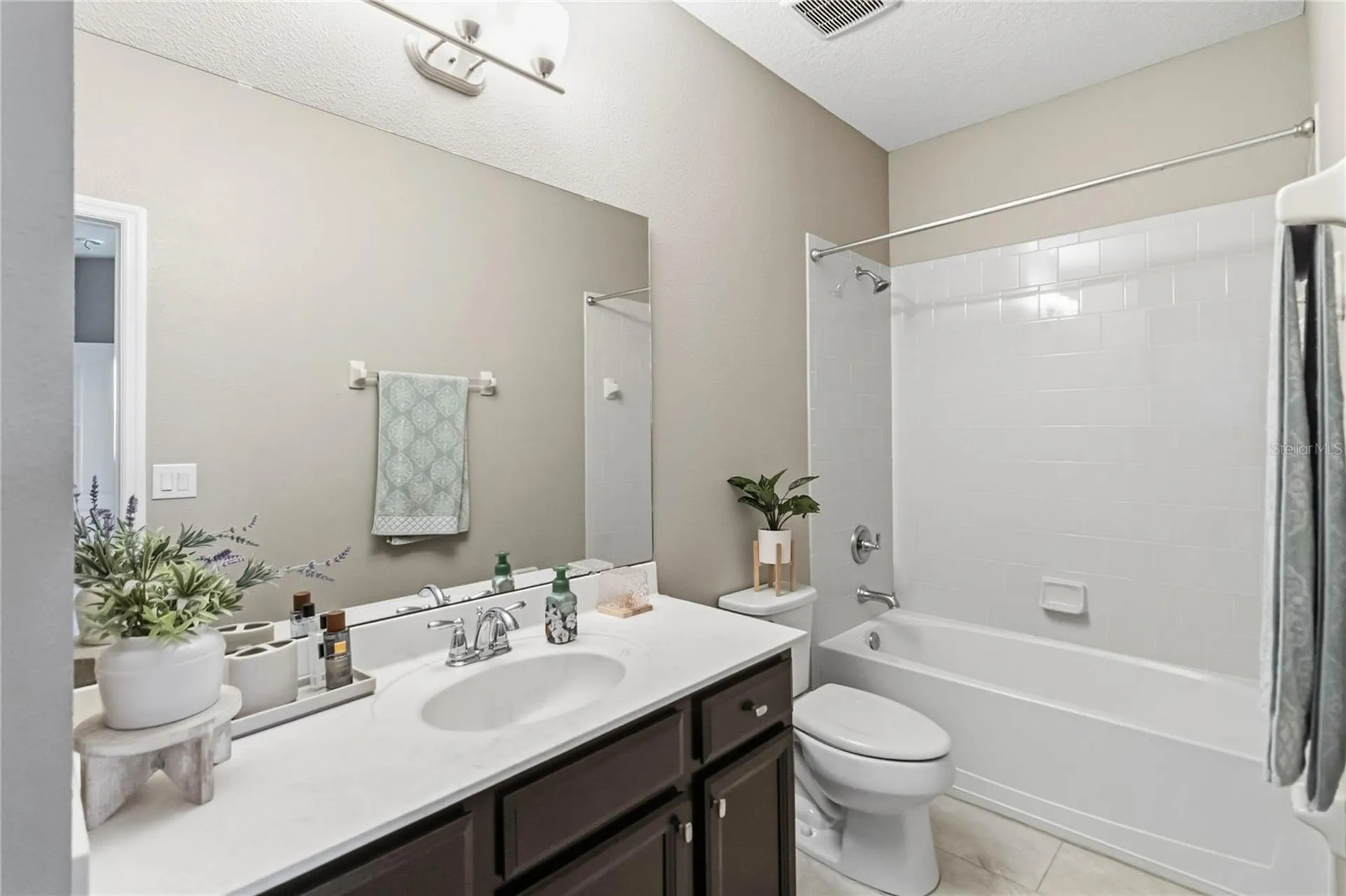 3438 Puxton Drive Orlando FL 32824