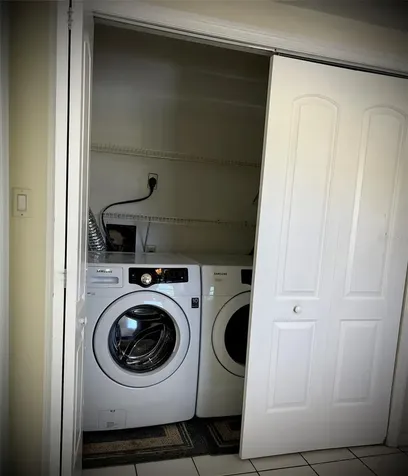 3534 Richwood Sarasota FL 34235