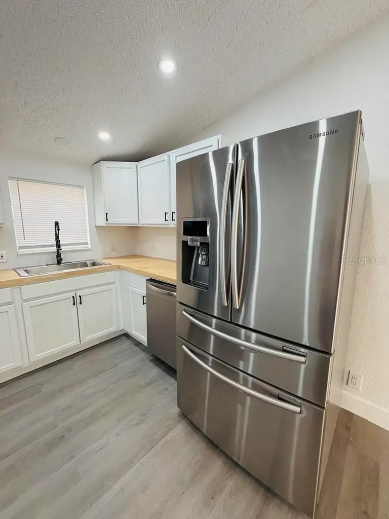 6734 Ravenwood Street Zephyrhills FL 33544