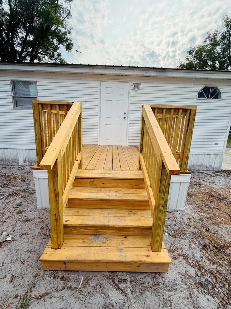6734 Ravenwood Street Zephyrhills FL 33544