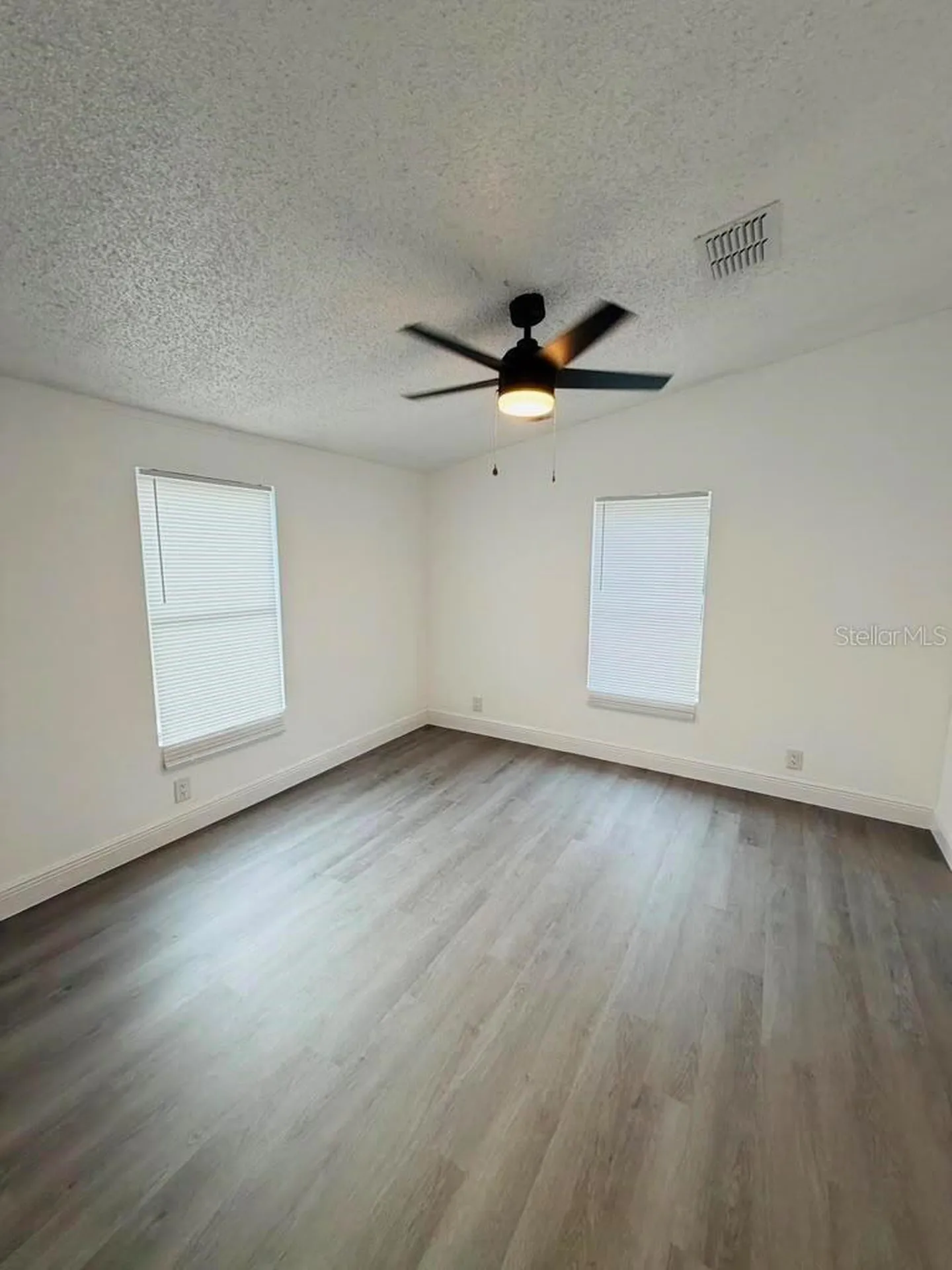 6734 Ravenwood Street Zephyrhills FL 33544